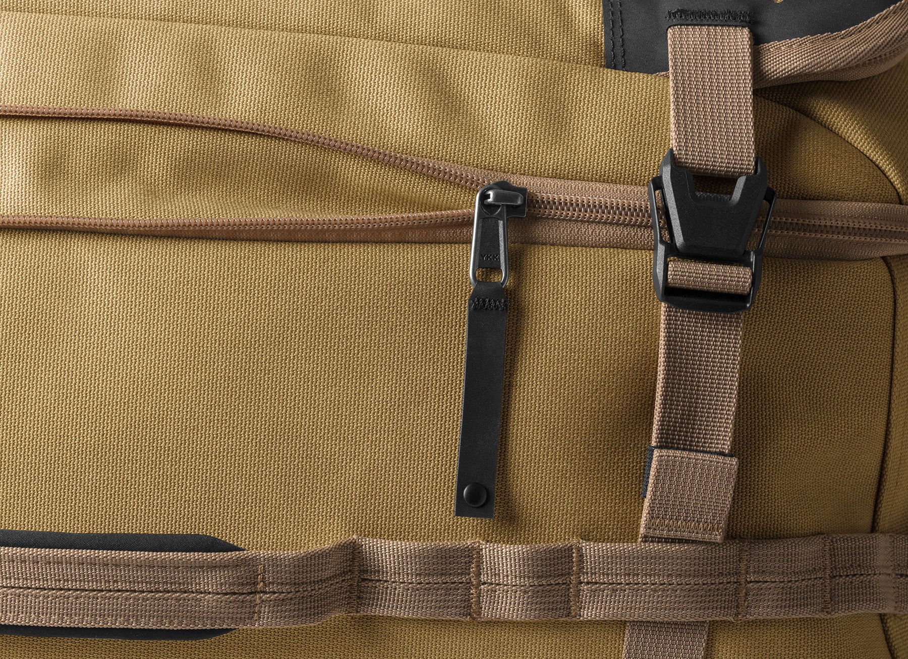 Gear Warrior XE 4-Wheel Carry-On 45L