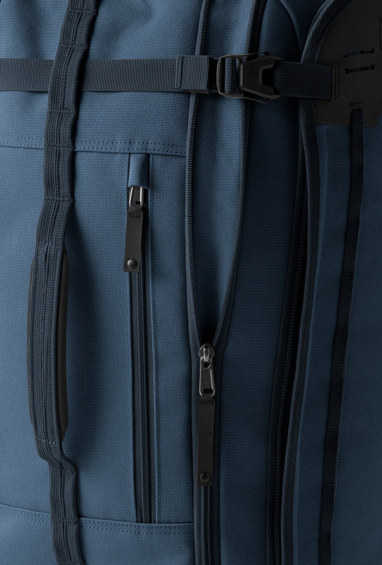 Gear Warrior XE 2-Wheel 30"/ 91L Luggage
