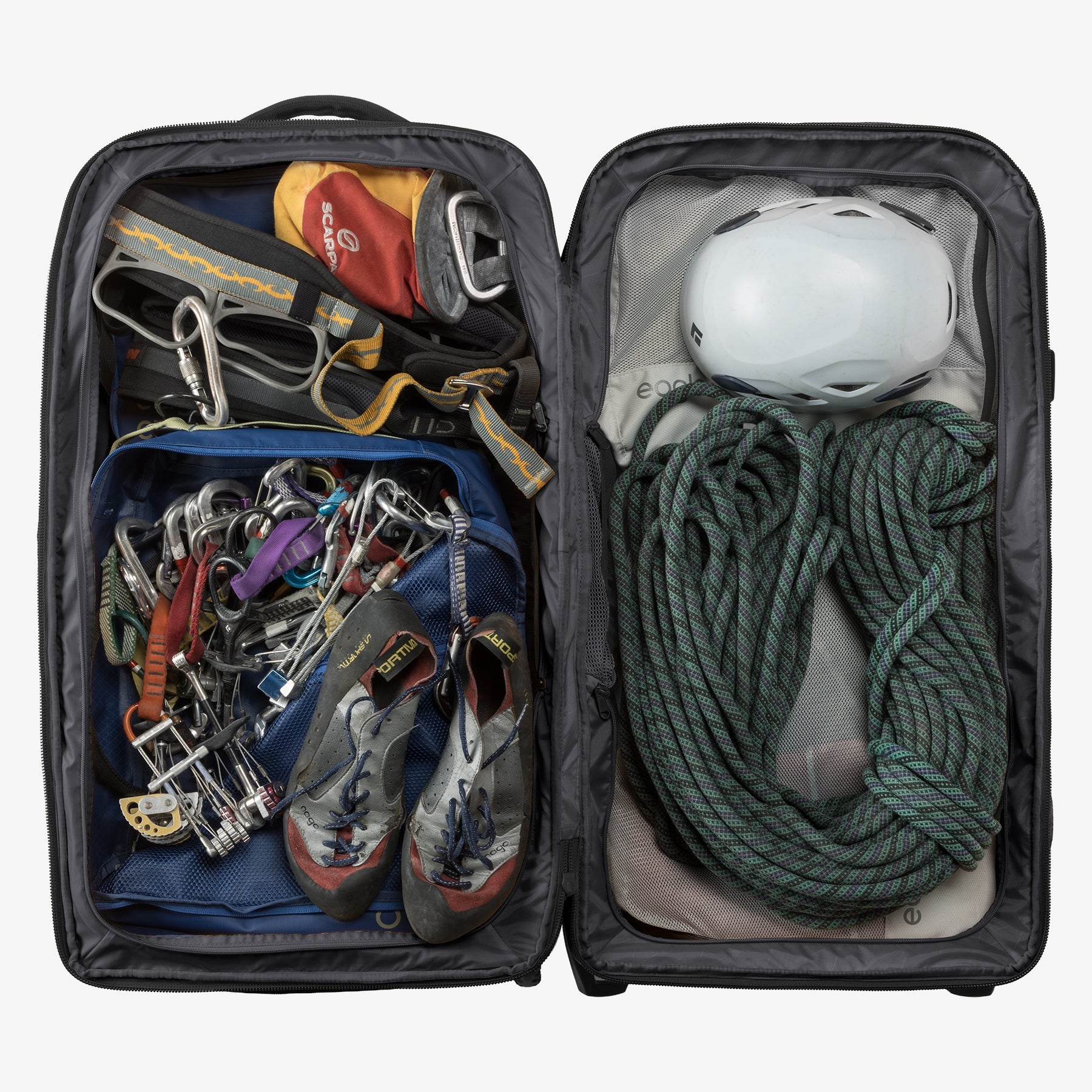 Large Rolling Trunk for Expeditions Eagle Creek